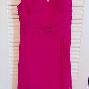 Beautiful asymmetrical midi dress in chiffon!